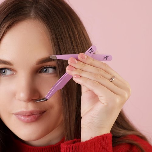 KC Republic Eyebrow Extensions Premium Kit with 4 Trays of Mink Eyebrows in Light Brown, Brown, Dark Brown, Black, Comes on Mixed Length Trays 5-8 Mm Mix, Eyebrow Premium Glue & Extension Tweezers