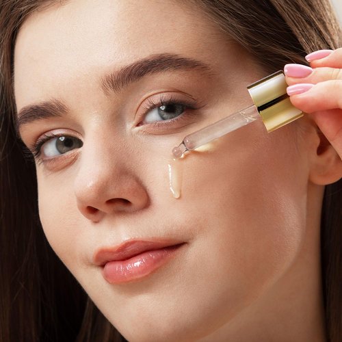 Lupure Vitamin C Face Serum: Anti Aging Facial Super Vit C Serum with Ferulic Acid Pure L-Ascorbic Acid, Vitamin E and Hyaluronic Acid for Dark Spots and Skin Care