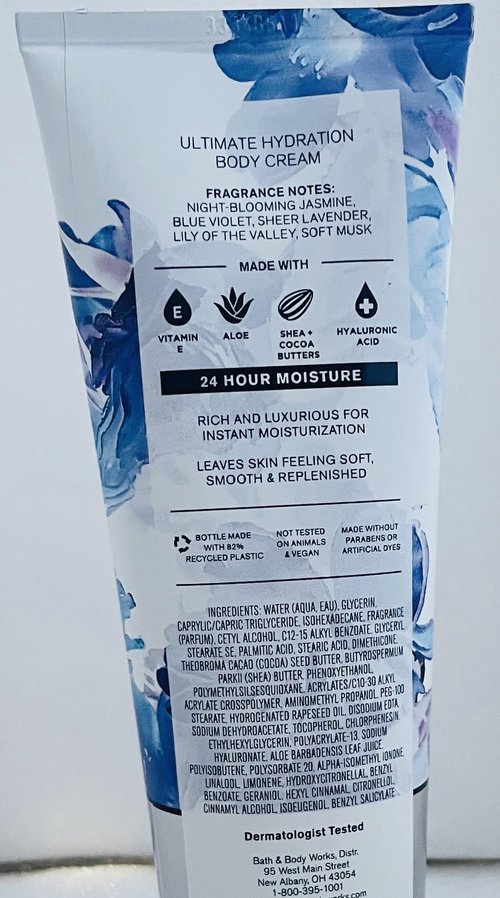 Bath and Body Works Gift Set of of 2 - 8 oz Body Cream - (Moon Light Path)