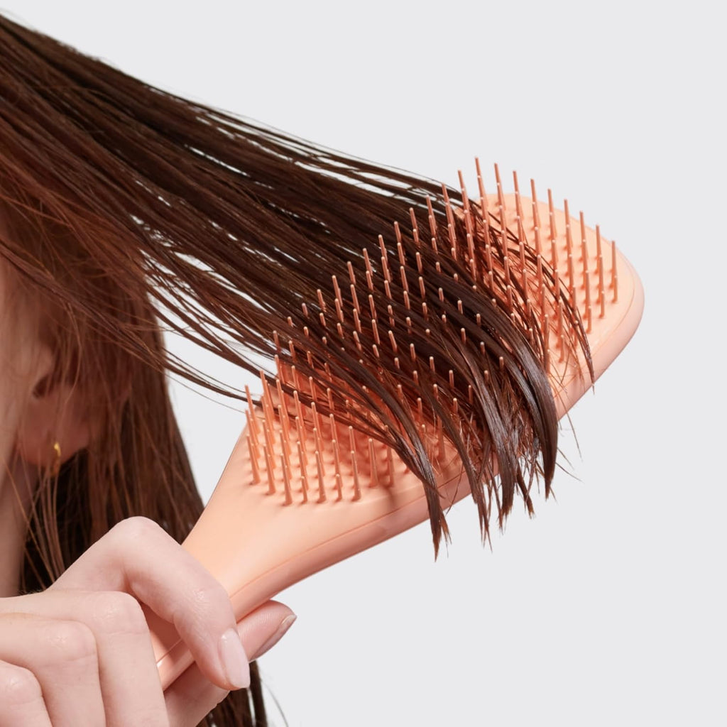 Tangle Teezer Ultimate Detangler Brush - Eliminates Knots & Reduces Breakage for Wet & Dry Hair | Apricot