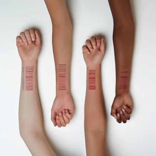 Essence Lip Pencil 104 - Soft & Precise Application for Flawless Lips