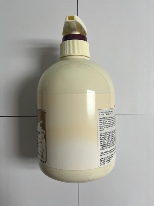 Cosmocos Somang Milk Body Wash Bdoy Shower 750 ml / 25.36 fl oz