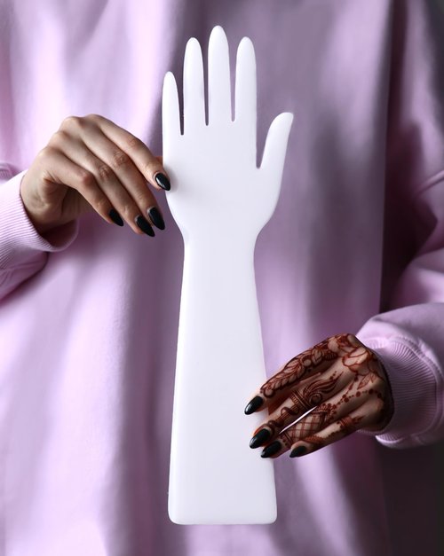 Acrylic Hand for Henna Practice - Reusable Plastic Board for Henna Cones Paste | Beginners Henna Kit for Mehendi Art