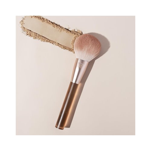 Hazy Finish Powder Brush by Real Techniques