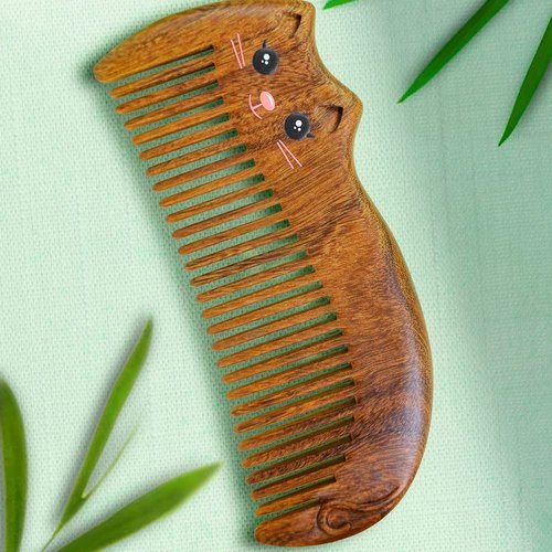TAN MUJIANG Anti-Static Wood Shaped Kitty Cat Comb