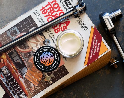 Skiennix Beard Balm - Vanilla Cinnamon Cigar Scent for Soft, Manageable Facial Hair