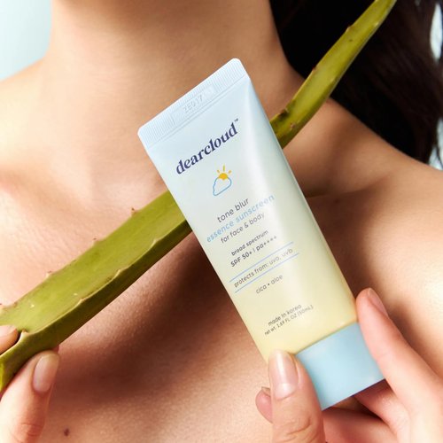 dearcloud Tone Blur Essence Sunscreen SPF 50+ PA++++ – Korean Sunscreen for Face, Primer with Vegan Ingredients (1.69 fl oz)