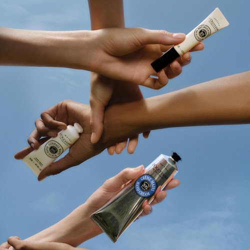 L'Occitane Shea One-Minute Hand Scrub - Nourishing Exfoliation for Soft Hands | 1.00 fl oz