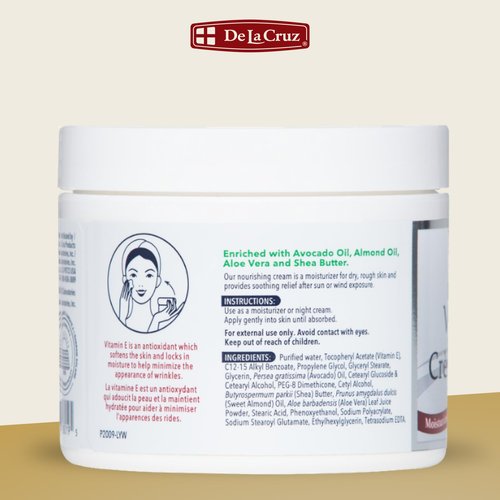 De La Cruz Vitamin E Cream FRAGRANCE FREE Moisturizer for Face and Neck - Moisturizing Skin Care for All Skin Types - Made in USA, 4 oz.