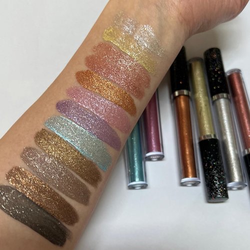 Skiennix Liquid Glitter Eyeshadow - Shimmering Gold, Long-Lasting & Quick-Drying Formula