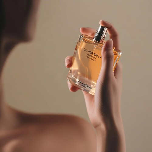 A CENTER La Vida Bella Perfume for Women - 3.4oz Eau de Parfum Spray | Floral & Sweet Fragrance with Iris, Patchouli, Vanilla & Spun Sugar