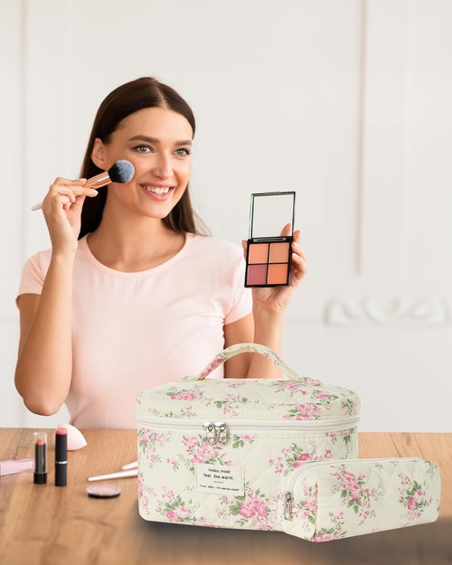 Makeup Bag, Quilted Makeup Bag, Cotton Large Travel Makeup Bags, Floral Cosmetic Bag, Travel Quilted Makeup Bags for Women, Flower Toiletry Bag