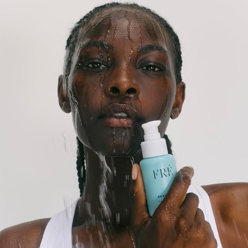 FRÉ Niacinamide Face Serum - Daily Firming & Plumping Formula with Niacinamide & Hyaluronic Acid | Vegan & Hypoallergenic