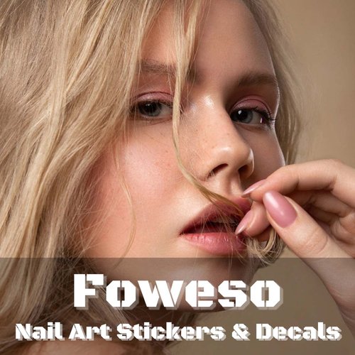 Cute 5D Relief Nail Art Sticker Decals Self Adhesive Christmas Cat Design Nail Decals Cartoon Cat Designer Nail Stickers for Women DIY Manicure Xmas Nail Stickers Decoration Accessories Supply
