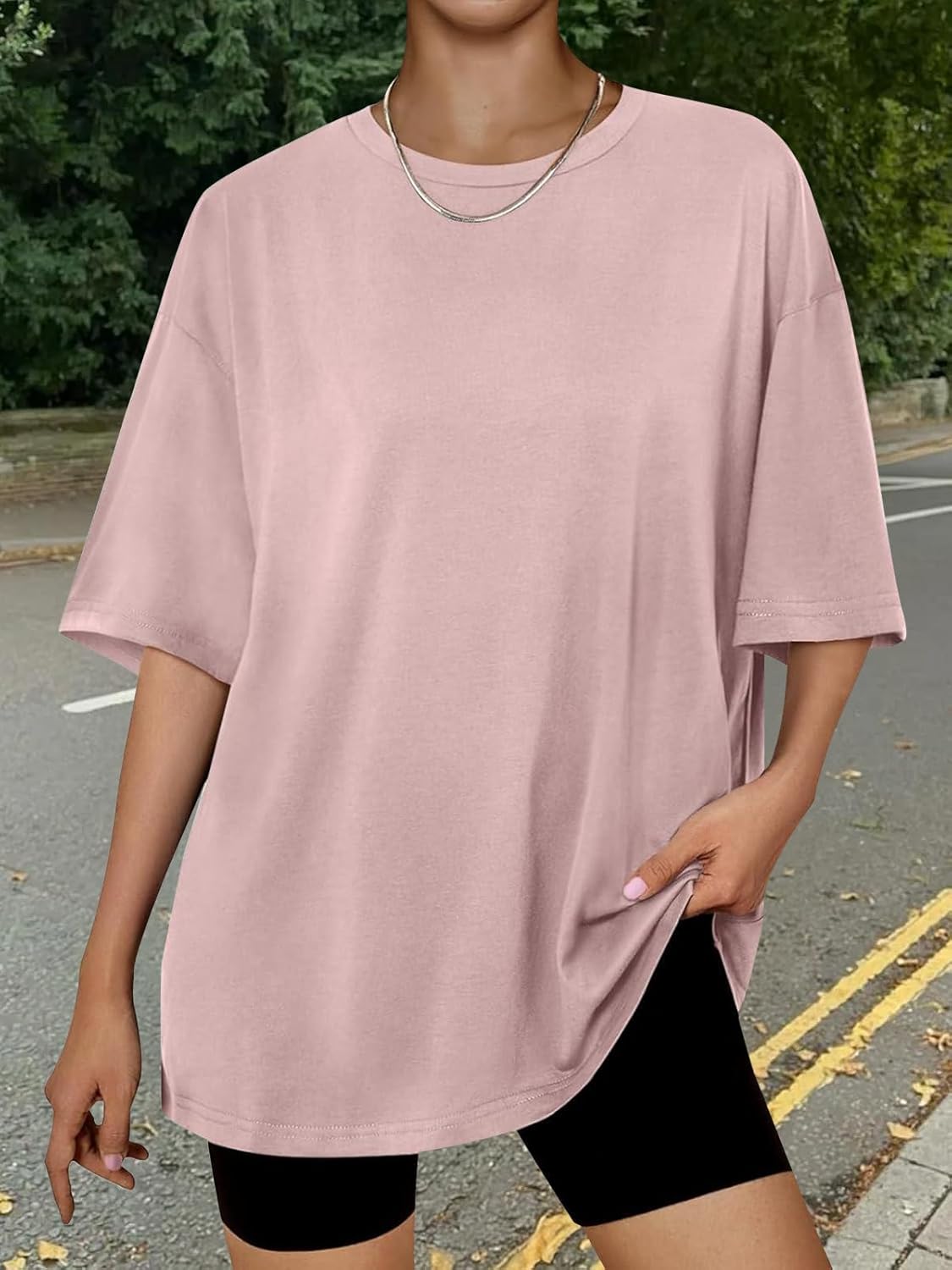 Trendy Queen Women's Oversized Summer T-Shirts - Plus Size Casual Tops for Spring | Short Sleeve Fashion