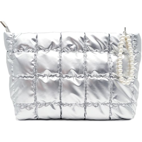 Beayuva Puffer Quilted Makeup Bag Travel Cosmetic Bag Portable Puffy Checkered Toiletry Pouch Skincare Organizer Purse Pencil Case (Silver)