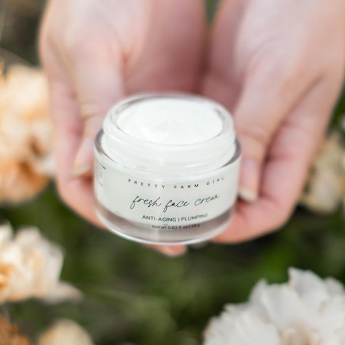 Pretty farm girl Fresh Face Tallow Cream - Anti-Aging & Plumping - Floral & Refreshing Scent - Handmade - All Skin Types - For Around the Eyes, Neck, and Lips.