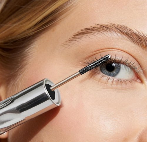 BLUE LOVE Lash Primer & Volumizing Base - Black Fiber-Enriched, Smudge-Proof Formula for All-Day Curl