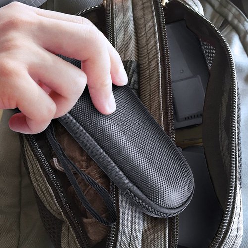 Enerfort Hard EVA Razor Travel Case Compatible with Gillette Men's Razor - Mesh Pocket for 2 Razor Blades + Lightweight Carrying Handle + Durable Zipper (Only Case) (Black)