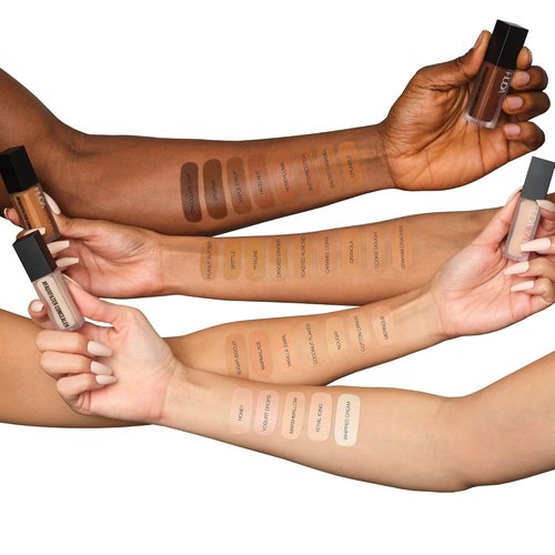 HUDA BEAUTY #FauxFilter Concealer - Luminous Matte Buildable Coverage in Nougat 2.5 Golden