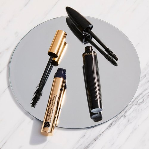 Estée Lauder Extreme Black Mascara - Sumptuous Volume & Length for Stunning Lashes