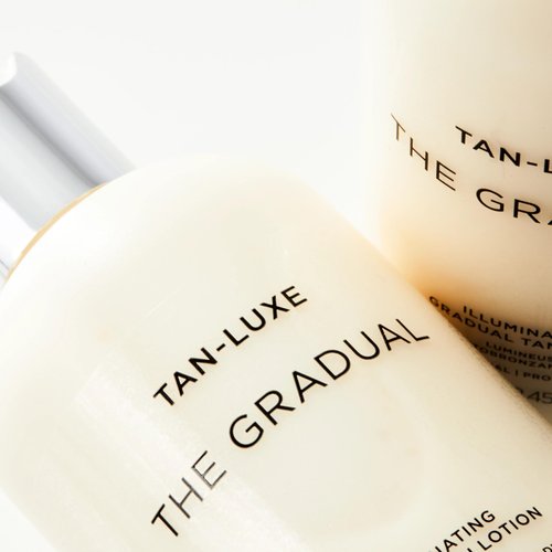 Tan-Luxe The Gradual, Illuminating Gradual Tan Lotion, Hydrating Body Self Tanner for a Natural Looking Glow, Buildable & Streak-Free, Cruelty-Free, 8.45 fl. oz