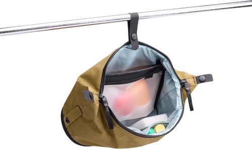 Thule Aion Toiletry Bag - Water-Resistant Travel Organizer for Toiletries & Makeup - Removable Liquids Bag Included - Easy to Clean & Hang