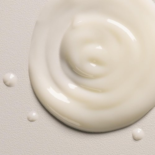 Davines OI All-In-One Milk - Leave-In Conditioner Spray | Hydrating Detangler for Smooth, Frizz-Free Hair