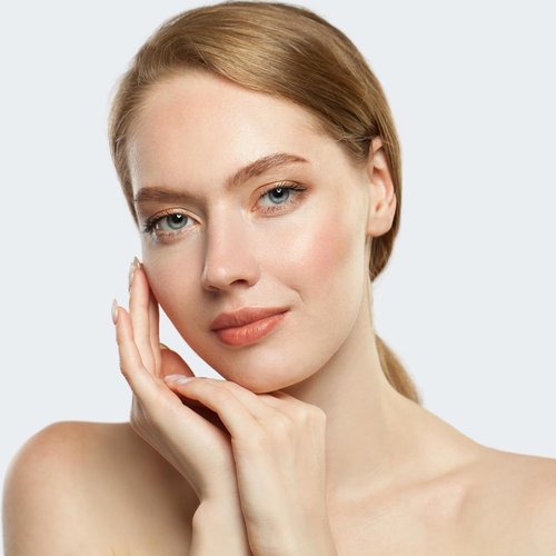 Alana Mitchell Daily Vitamin C Serum - Hydrating Anti-Aging Face Moisturizer for All Skin Types (2 oz)