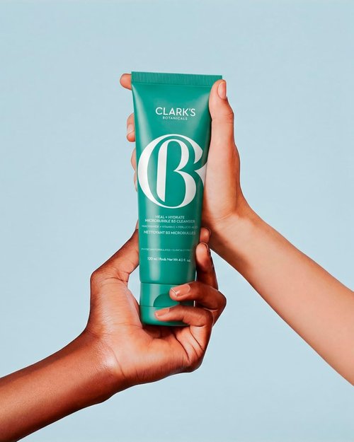 Clark's Botanicals Heal + Hydrate B3 Cleanser - Daily Niacinamide Face Wash with Vitamin C, 4 Oz