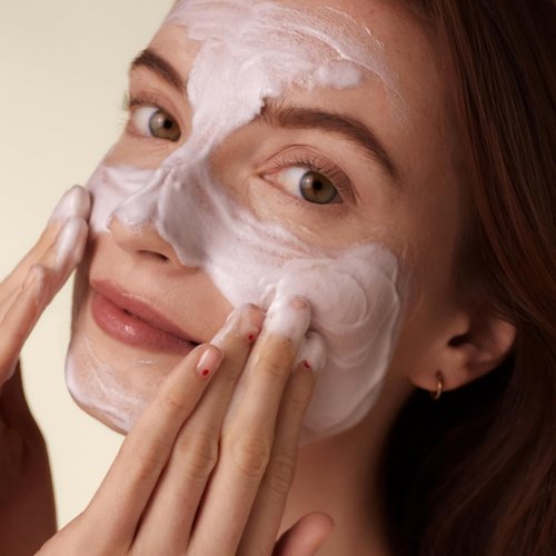 Shiseido Benefiance Wrinkle Smoothing Cream - Enriched 75 mL & Deep Cleansing Foam 125 mL Set