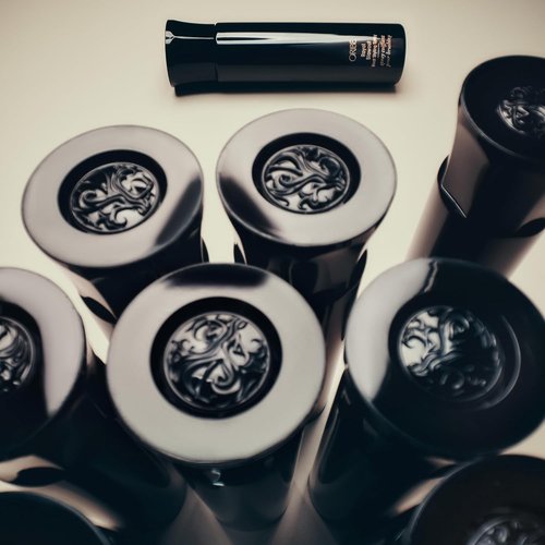 Oribe Royal Blowout Heat Styling Spray - Ultimate Frizz Control & Shine | 8.5 oz