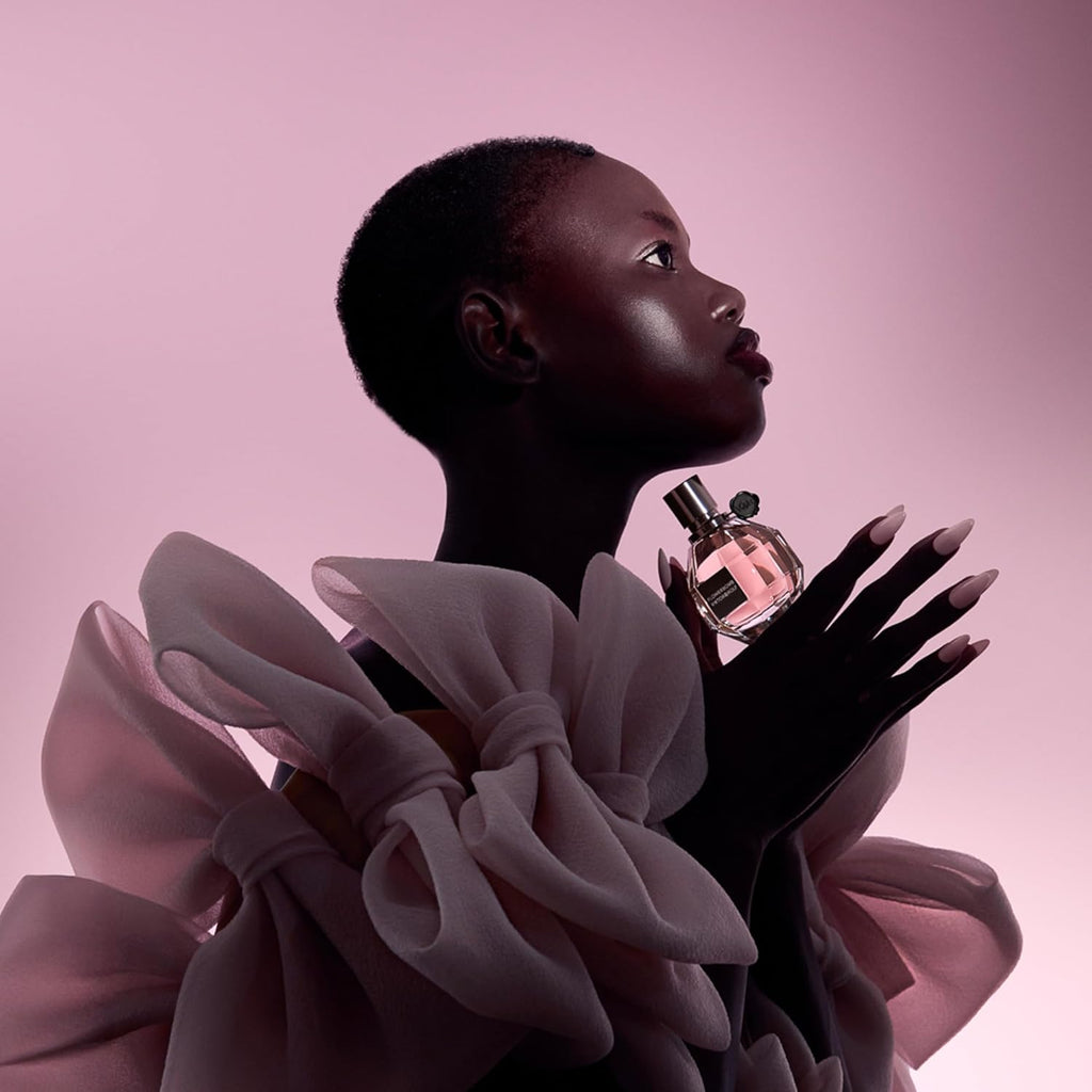 Viktor&Rolf - Flowerbomb Eau de Parfum - Women's Floral & Woody Perfume - Notes of Rose, Peony & Patchouli