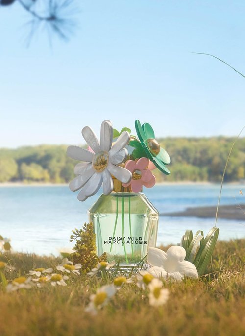 Marc Jacobs Daisy Wild Eau de Parfum - Floral Women's Fragrance with Banana Blossom, Jasmine & Sandalwood Notes