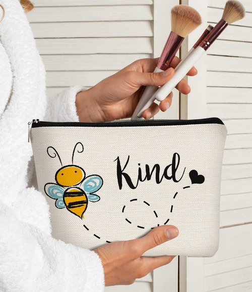 Be Kind Cute Honey Bee Makeup Bag,Cute Honey Bee Cosmetic Bag Best Gift Idea for Bee Lovers Teen Girls Women,Inspirational Birthday Gifts for Teen Girls Women Daughter Sister
