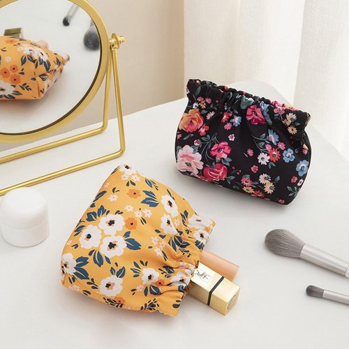 MIAO JIN 4 PCS Portable Mini Cosmetic Bags Flower Coin Purse Lipstick Small Makeup Waterproof Travel Kit Pouch No Zipper Self-closing Accessories Organizer for Headphones Jewelry Women