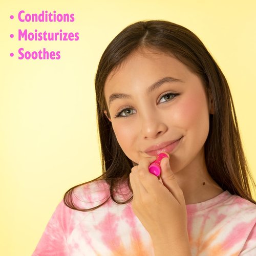 Lip Smacker Fruit Glaze Lip Oil - Ultra-Hydrating, High-Shine Finish, Plush Applicator, Non-Sticky Flavor | Banana