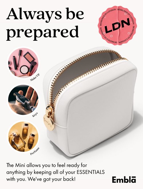 HEART Valentine Makeup Bag Travel Cosmetics Pouch and Toiletry Bag, Nylon Zipper Pouch Purse, Cute Make Up Organizer Storage Tote for Women Girls, Travel Skincare Case, Small Makeup Bags, White