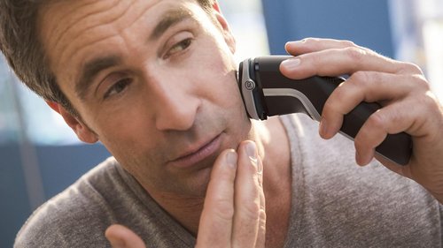 PHILIPS Electric Shaver for Men - Series 3000 Cordless Rechargeable Wet & Dry with Pop-Up Trimmer