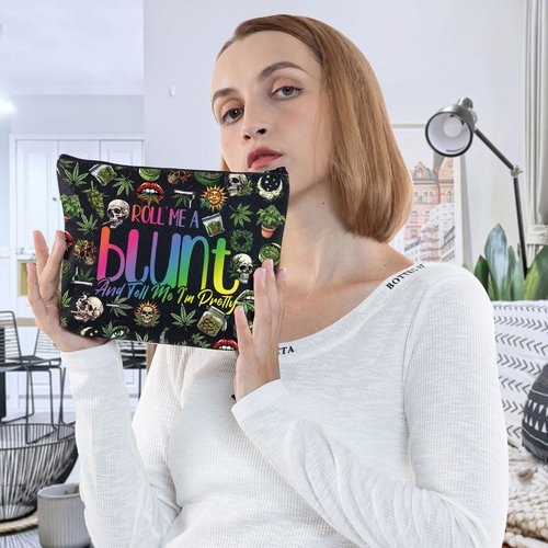 G2TUP Leaf Accessories Bag for Women Funny Cosmetic Bag Roll Me a Blunt and Tell Me I'm Pretty Zipper Pouch (Roll Blunt New)