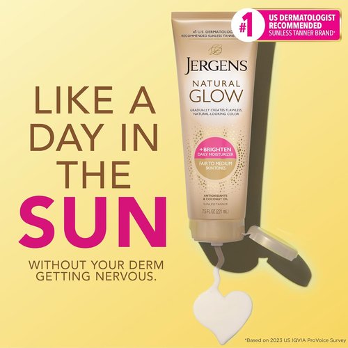 Jergens Natural Glow Self Tanner - Daily Moisturizing Body Lotion for Fair to Medium Skin Tone | 7.5 Oz