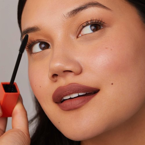 SOSHE Beauty - Peptide Lengthening Mascara | Safe for Contact Lens Wearers, Smudge Resistant, Flake-Free | Clean, Vegan, Cruelty-Free, Certified Plastic Negative