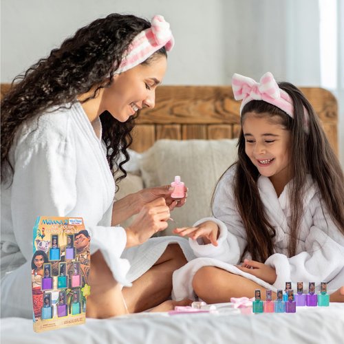 Townley Girl Moana 2 Non-Toxic Water-Based Peel Off Nail Polish Set with Glittery Shimmery and Opaque Colors for Girls Kids Ages 3+ Perfect for Parties Sleepovers and Makeovers 8 Pcs