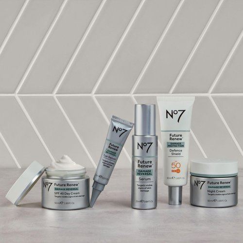 No7 Future Renew Defense Shield - Oil Free Facial Moisturizer & Sunscreen for Face with SPF 50 - Invisible & Lightweight Face Lotion with Peptides & UV Protection (1.69 fl oz)