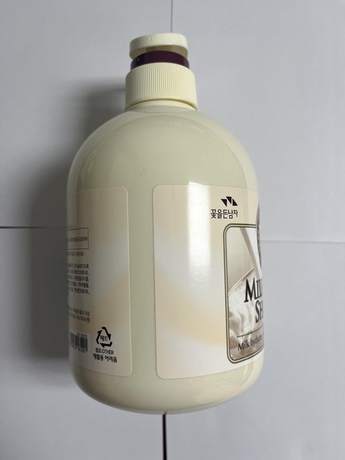 Cosmocos Somang Milk Body Wash Bdoy Shower 750 ml / 25.36 fl oz
