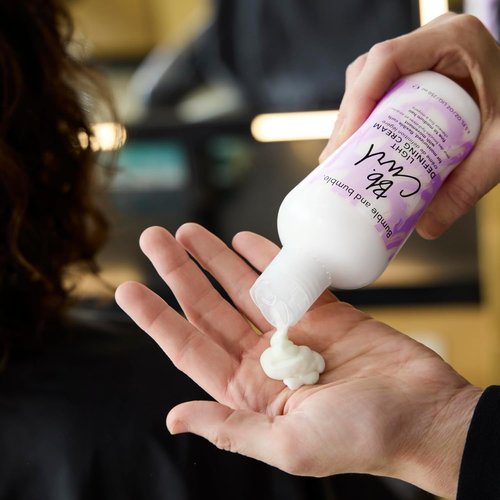 Bumble and bumble. Curl Defining Styling Cream - Moisture & Definition for Fine to Medium Curly Hair | Anti-Frizz, Hold & Shine with Jojoba, Avocado & Coconut Oils