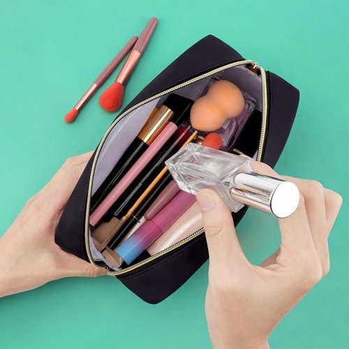 Funny Medicine Bags for Women Doctor Thank You Gifts for Medical Assistant Dental Assistant Gifts Medicinal Organizer Gift for Female Doctor Nurses Graduation Retirement Gift Travel Cosmetic Bag