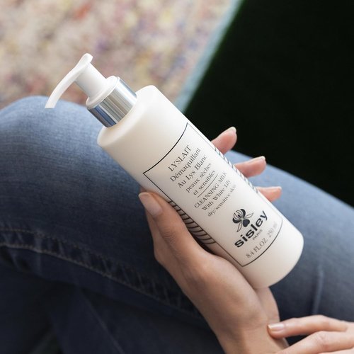 Sisley Paris Lyslait Gentle Cleanser & Makeup Remover - 250 mL with White Lily Extract for All Skin Types