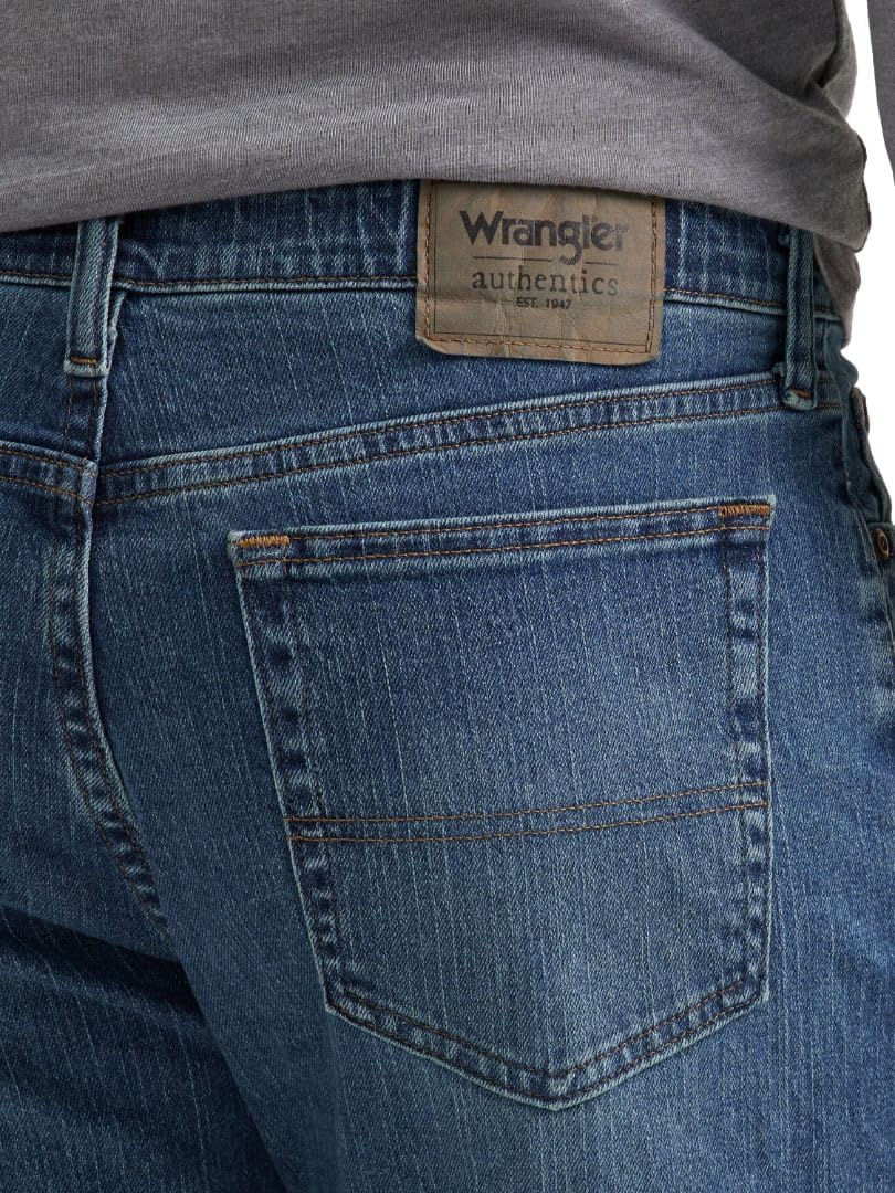 Wrangler Authentics Men's Comfort Flex Waist Jeans - Regular Fit, Versatile Style, Classic Blue