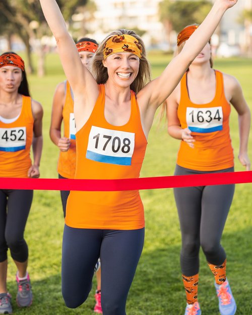 ShinyMatch 18 Pcs Turkey Trot Costume Set Thanksgiving Sports Headbands Fall Turkey Running Socks Holiday Running Breathable Socks Non Slip Headbands for Men Women Fitness Cycling